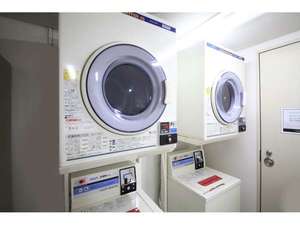 �����h���[�R�[�i�[�͂S�K�ɂ������܂��B