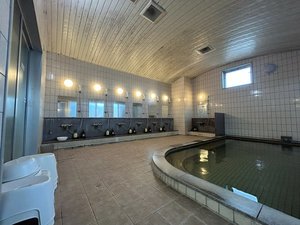 男性浴場16:00~24:006:00~9:00