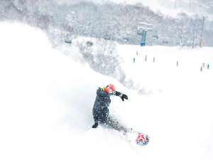 ■【冬ルスツ】北海道有数のパウダースノーが舞い降りるゲレンデ