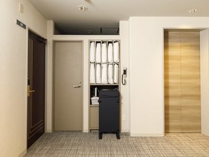 �Z���N�g�s���[���ݏo���i