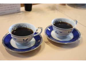 ウェルカムコーヒーをどうそ。