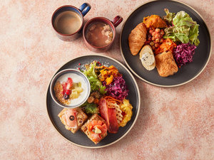 ■【朝食ビュッフェ】盛付の例/シンプルながら贅沢な朝のひとときを愉しめるイングリッシュ・スタイル