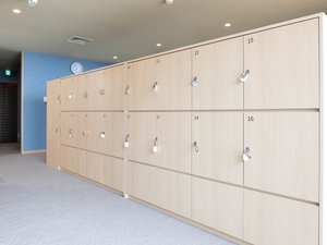 �嗁��ɂ͌��t�����b�J�[�����p�ӂ��Ă���܂�