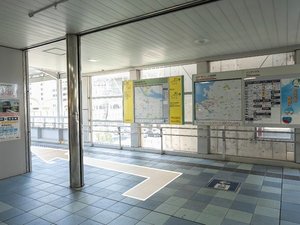 @ゆいレール旭橋改札(一か所のみ)を出ます。