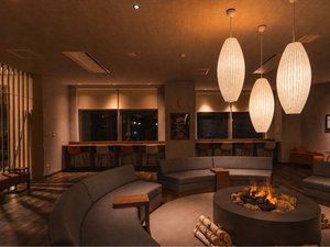 時間を気にせず過ごせるラウンジです