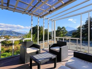 【山梨県富士五湖エリアの高級貸別荘・コテージ・ログハウス・コンドミニアム】Glampark S.O.P FUJI 河口湖