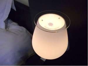 �S�q���ŃA���}���y���߂܂��B�t�����g�ɂČŌ`�̃A���}�����p�ӂ��Ă���܂��B