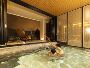 露天風呂 朝の湯(男性)