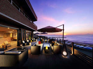 Beachside Onsen Resort 䂤݂̎{ݎʐ^1
