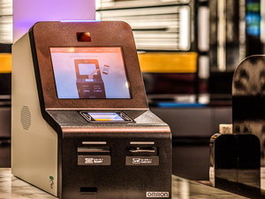 ��1�b�`�F�b�N�C���@�A�A�v������`�F�b�N�C�������1�b�Ń`�F�b�N�C�����\�ł��B