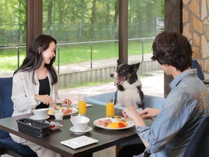 【レストラン「Raisin D'or」】素敵なお時間をお過ごしくださいませ。