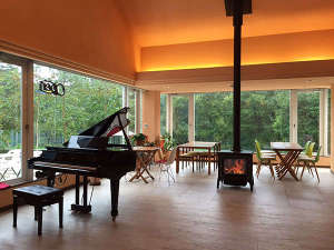 【群馬県のペットと泊まれる宿】浅間高原ホテル