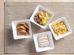 おかずは日替わり!和食派の方にも洋食派の方にもご満足いただける、豊富なラインナップです♪