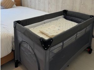 ベビーベッド