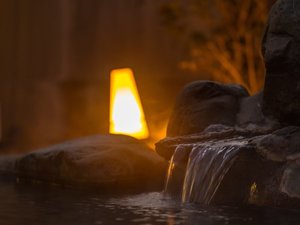 源泉かけ流し