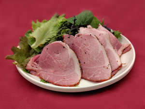 ブランド豚「京丹波ぽーく」のペッパーハムを洋朝食にてご提供