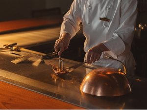 鉄板膳所かなや