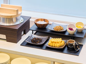 朝食ビュッフェ