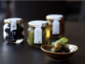 (BAR FOOD)3種オリーブのお漬物