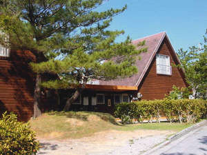 【沖縄県西海岸・東海岸の貸し別荘・コテージ・ヴィラ・コンドミニアム】にらい恩納