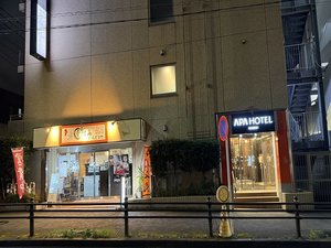 ホテル外観 夜