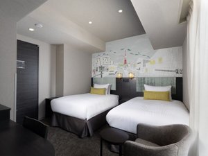 プレミアツイン(ソファ・デスクの有無は客室によって異なります)