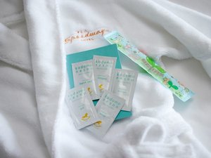 お子様用バスアメニティと歯ブラシ