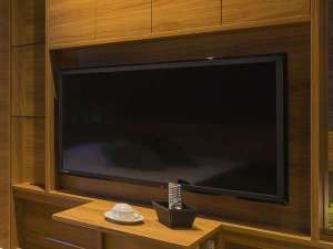 40インチの大型TV