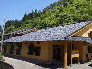 �y�H�c��:���_�E�j���z���̉z�̏h