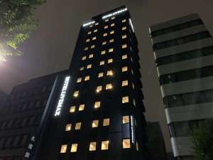 ◆外観◆夜はこのような感じでございます