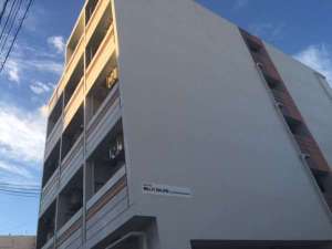 【沖縄中部のビジネスホテル】Mr.KINJO in UCHIDOMARI＜宜野湾市＞