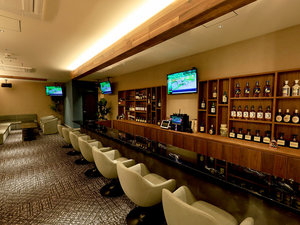 �J���I�P���E���W �A���@���e�B�[�@�X���J�E���^�[��