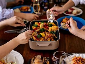 旅先で囲む食卓も、また格別です。