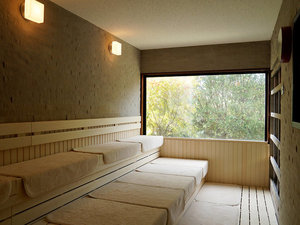 �y���m���z�m�����T�E�i�n �����C��ƂƂ̂��X�y�[�X�Ƃ̕��p�ŁA���炾��c���烊�Z�b�g�I