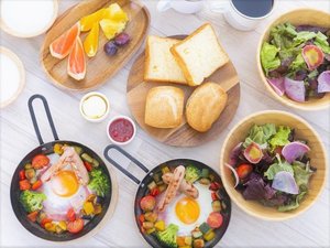 いつもよりゆっくりと流れる“中伊豆時間“で優雅な朝食をお楽しみください。