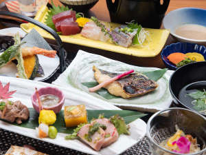 *【ご夕食】派手さはありませんが、優しい味付けに多くのご好評をいただいております。