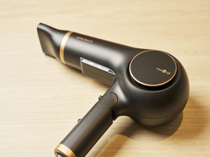 �y�q�����i�z�h���C���[