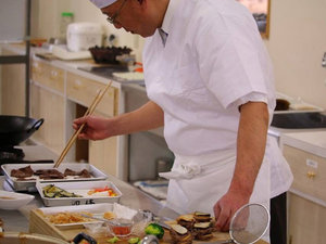 料理長が腕をふるう会席料理をお楽しみください!