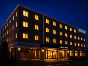 心落ち着く灯りに包まれるくつろぎの夜に、都会の喧騒を忘れる安心の滞在を