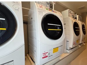コインランドリー4台