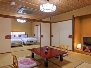 ベッドルーム+和室8畳