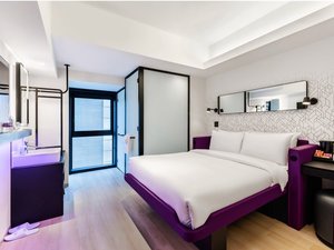 �N�C�[�����[���i���j