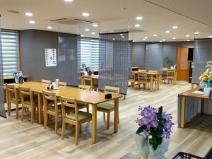 ラーメン居酒屋ととろ亭営業時間17:30〜22:00(日曜日は17:30〜21:00)