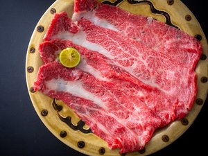 【但馬玄しゃぶしゃぶ】但馬牛の王様である「但馬玄」は融点が低くトロける味わい