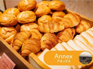 �A�l�b�N�X/���H�@�r���b�t�F�@�@�@�@�@�@�@�@�@�@�@�@2�K�uchawan�v���ԁF6:30�`10:00�iL.O. 9:30�j