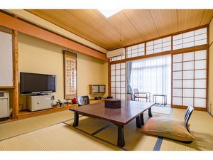 川沿いの静かな部屋で、心ほどけるひとときを。