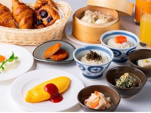 多彩な料理が楽しめる朝食ビュッフェ。