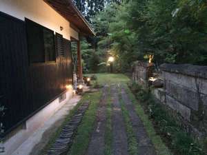 【宮崎県宮崎・青島・日南の貸し別荘・コテージ・ログハウス】バリの風