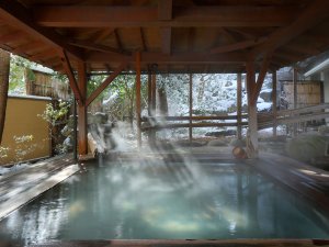 �z���̋����Â܊ق̎{�ݎʐ^1