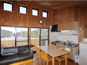 【長崎県佐世保・ハウステンボスの貸し別荘・コテージ】伊佐ノ浦コテージ